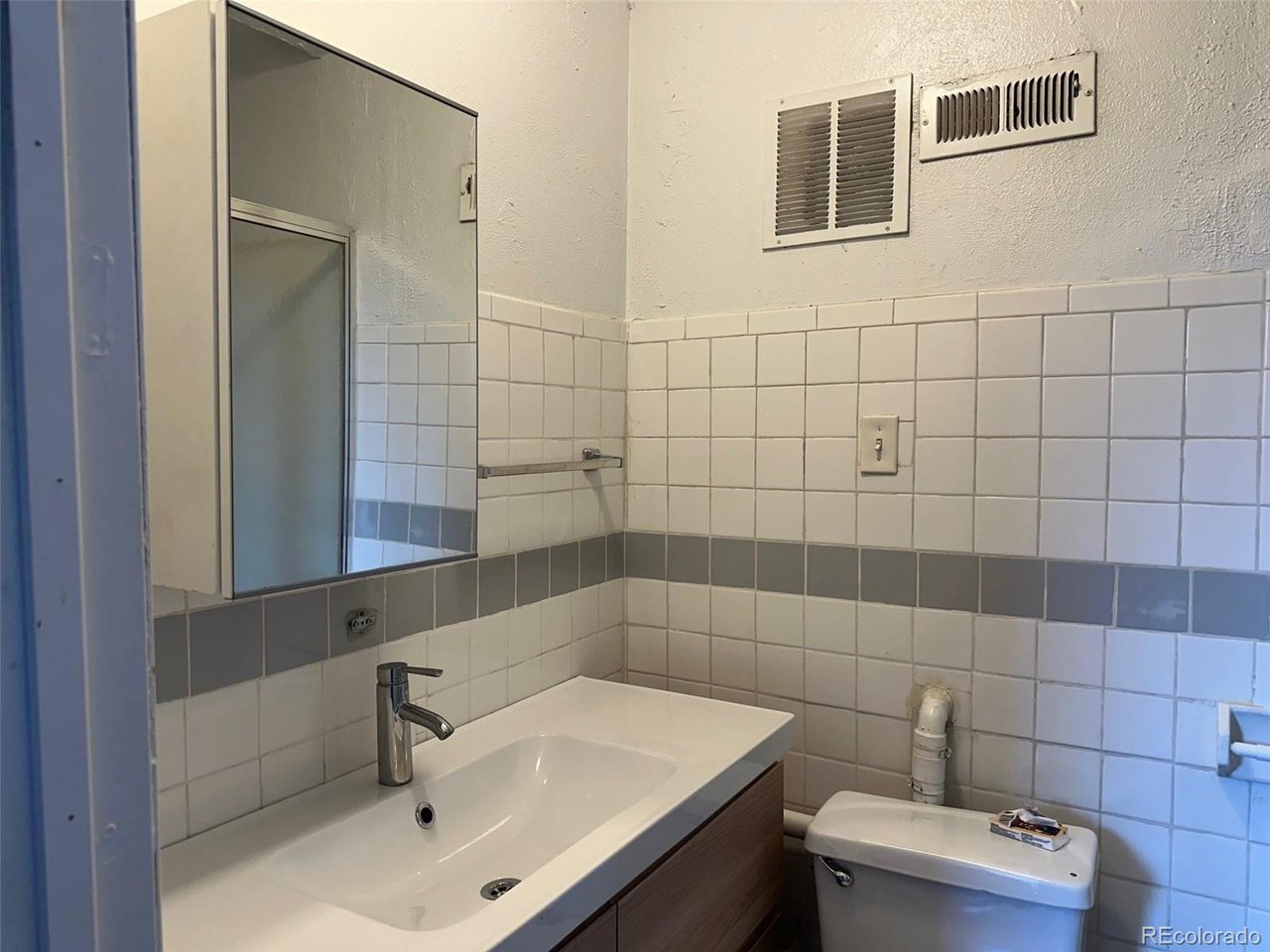 4701 Sherman Street Denver, CO 80216 - Photo 20 of 23 4701 Bathroom