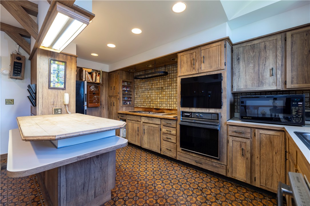 2180 Tower Hill Road North Kingstown, RI 02874 - Photo 28 of 50