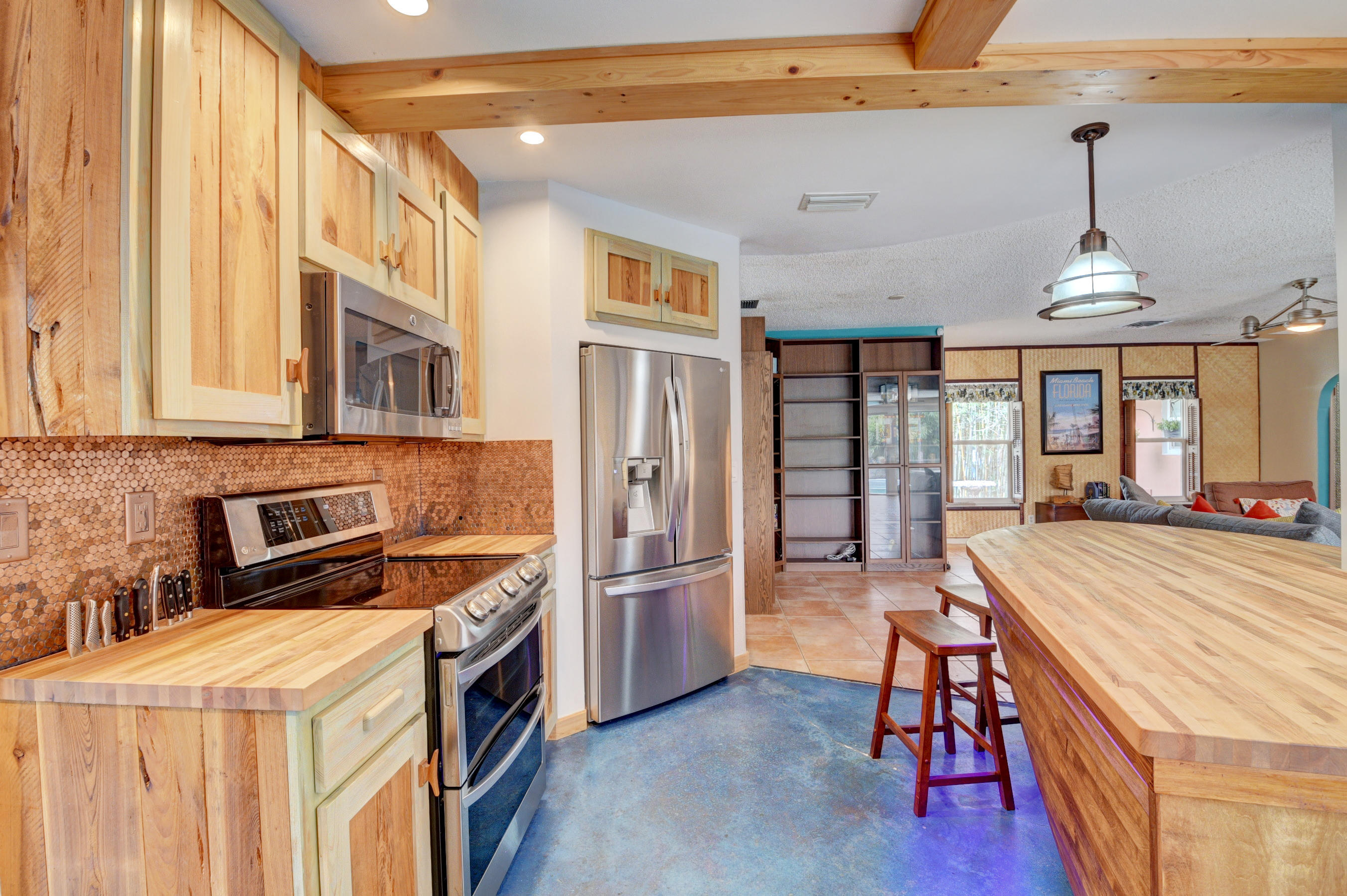2042 Bonnie Street Boca Raton, FL 33486 - Photo 15 of 43 Kitchen