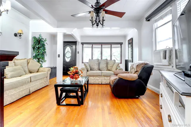 $848,888 | 65-10 80th Avenue | Glendale