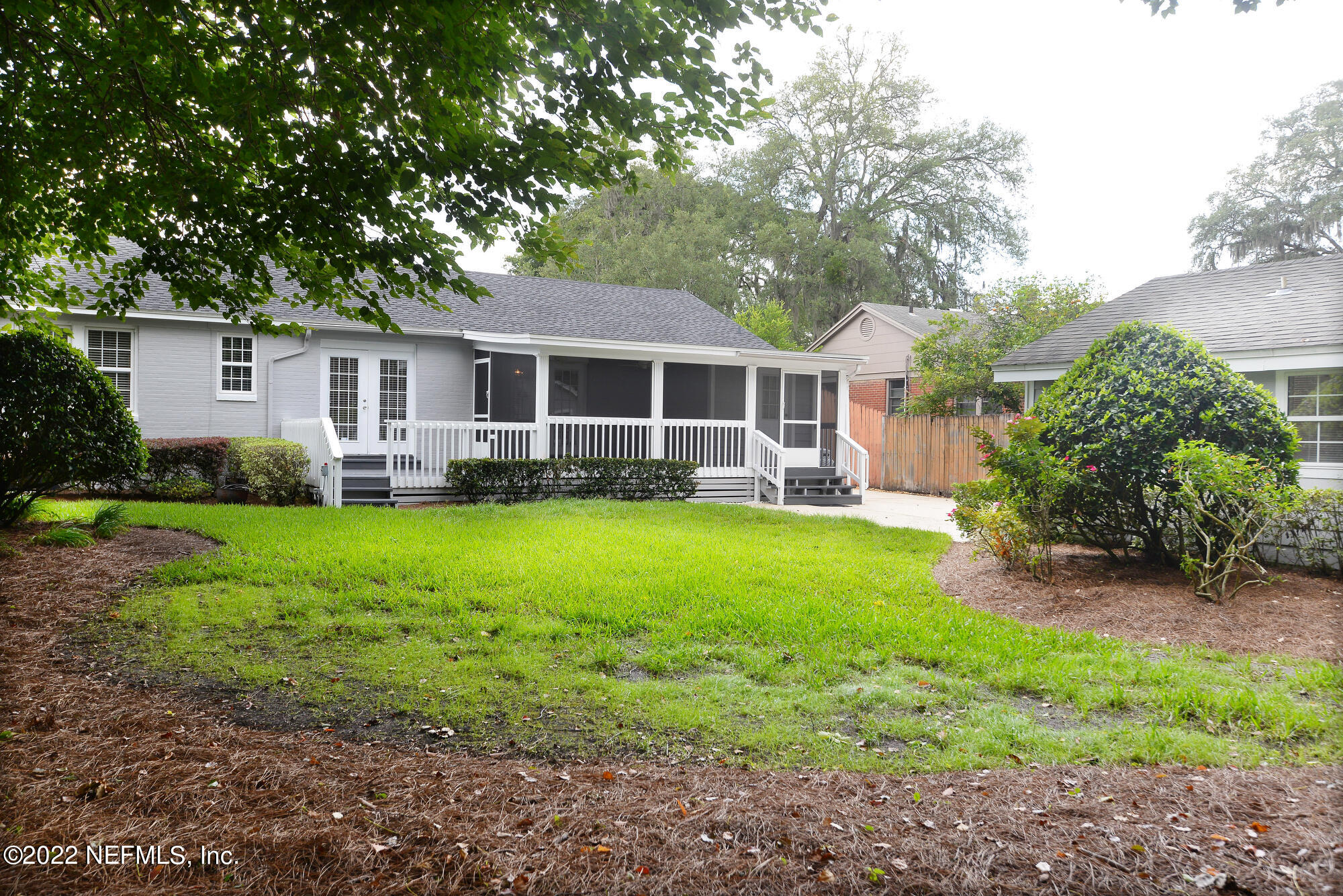 3973 Gadsden Road Jacksonville, FL 32207 - Photo 45 of 45 a front view of house with yard and green space