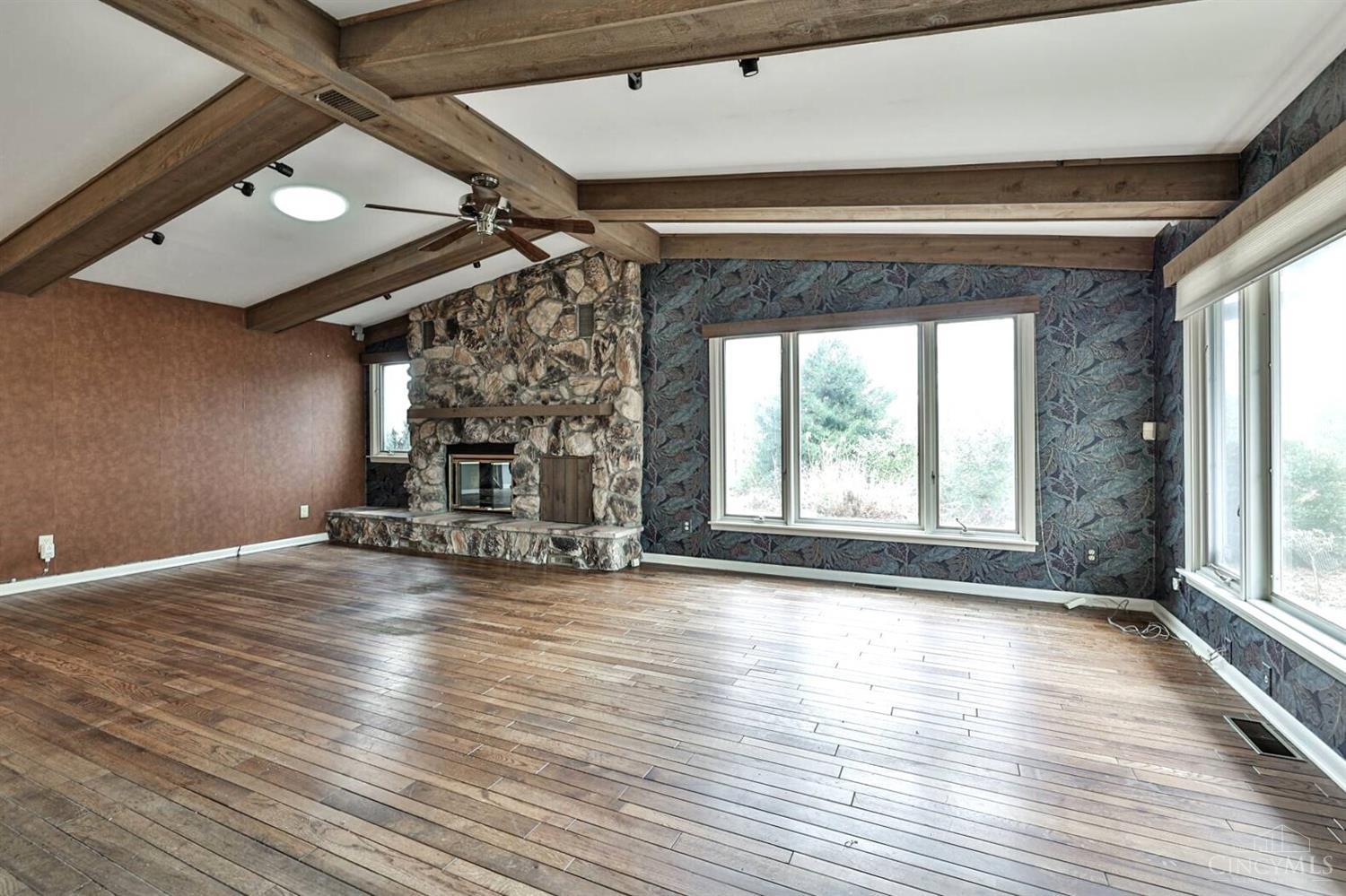 7025 Bridges Road Cincinnati, OH 45230 - Photo 10 of 36 Gallery Image 10