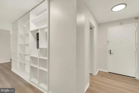 $249,900 | 200 North Pickett Street, Unit 1010, Alexandria, VA 22304