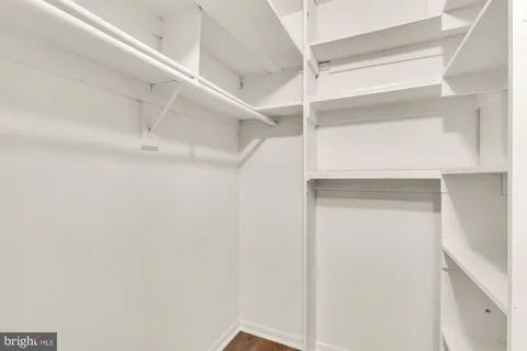 $249,900 | 200 North Pickett Street, Unit 1010, Alexandria, VA 22304