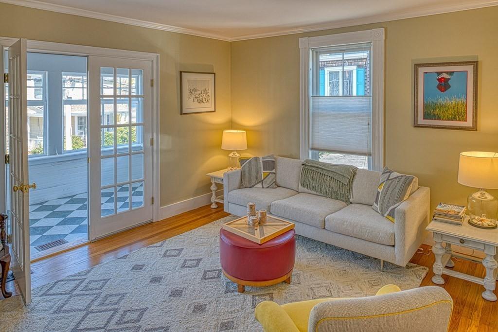 18 Evans Road Marblehead, MA 01945 - Photo 9 of 28 Gallery Image 9