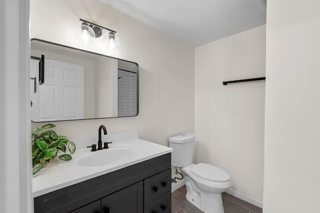 $448,900 | 1005 Center Street, Delavan, WI 53115