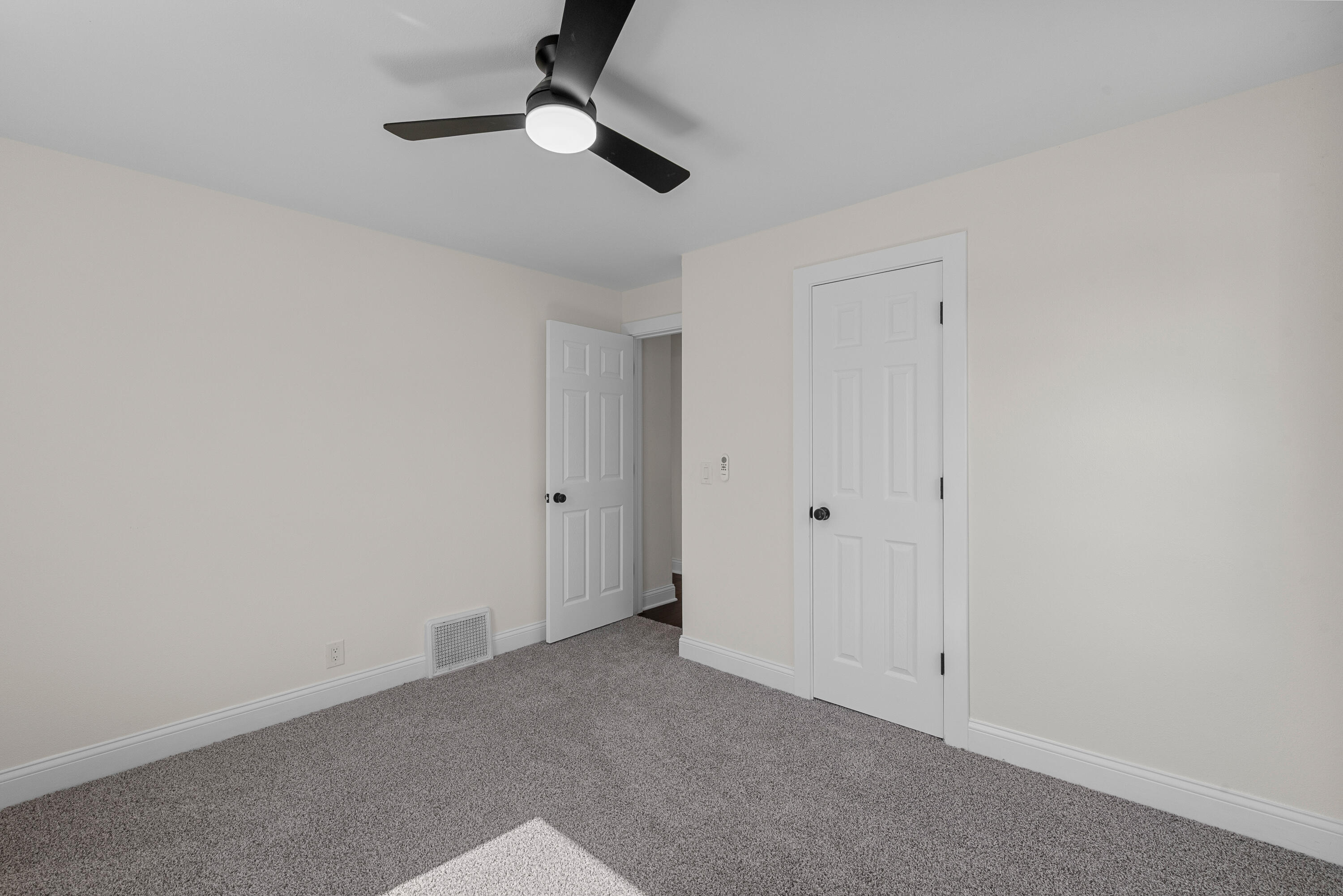 1005 Center Street Delavan, WI 53115 - Photo 7 of 14 Bed 2 - Main floor