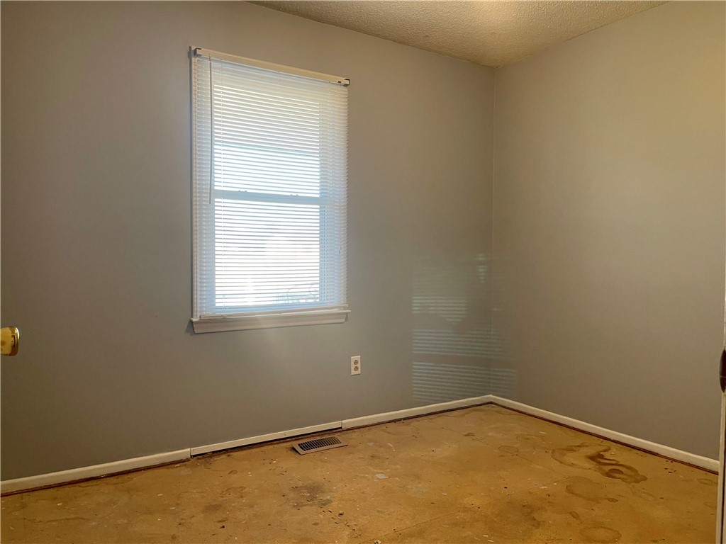 107 Bluefield Road Starr, SC 29684 - Photo 14 of 19