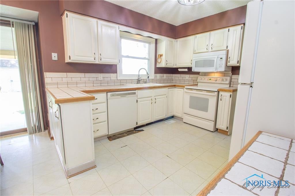 9673 Millcroft Road Perrysburg, OH 43551 - Photo 15 of 40 Gallery Image 15