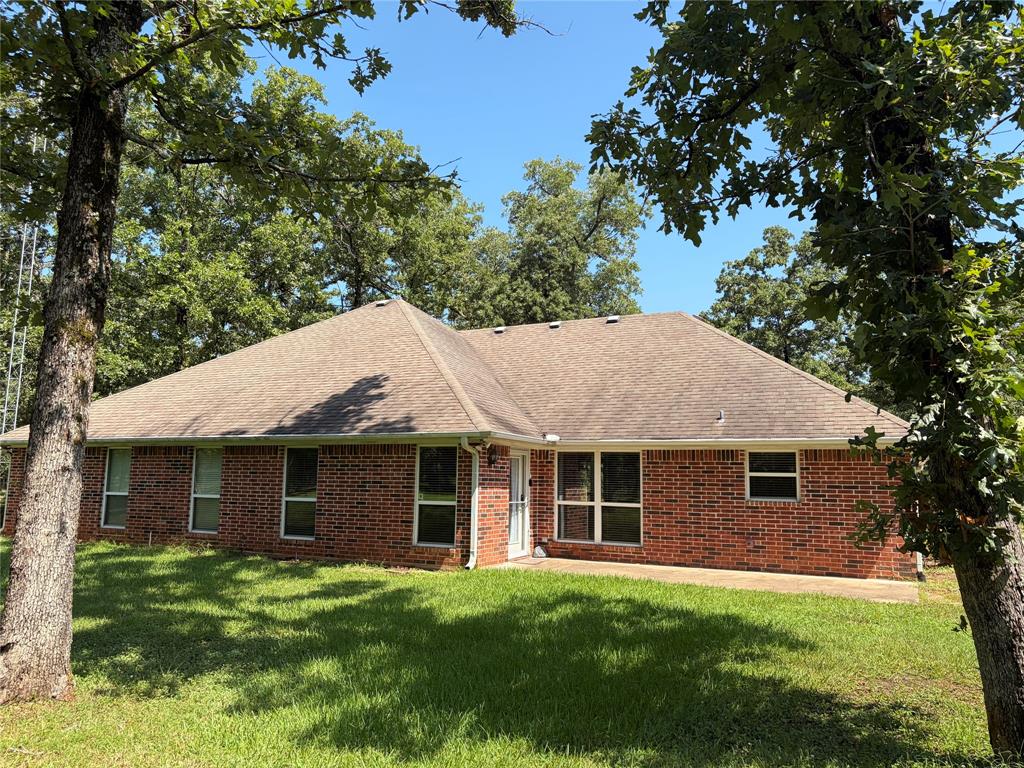 320 County Road Paris, TX 75462 - Photo 2 of 25