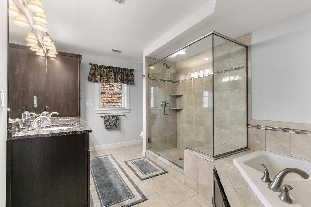 8 Murray Avenue, Unit 12 Burlington, MA 01803 - Photo 20 of 33 Gallery Image 20