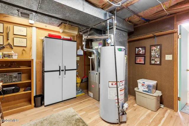 $485,000 | 27 University Street, Bethlehem, NY 12158