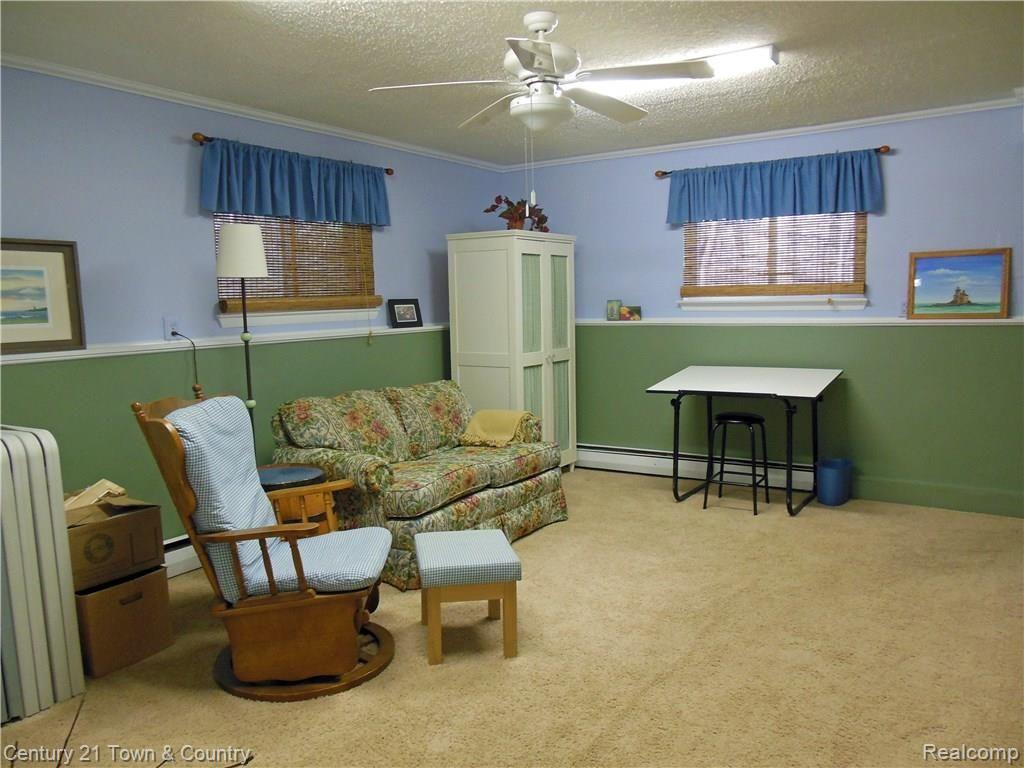 4801 Whipple Lake Road Clarkston, MI 48348 - Photo 14 of 25 FAMILY ROOM