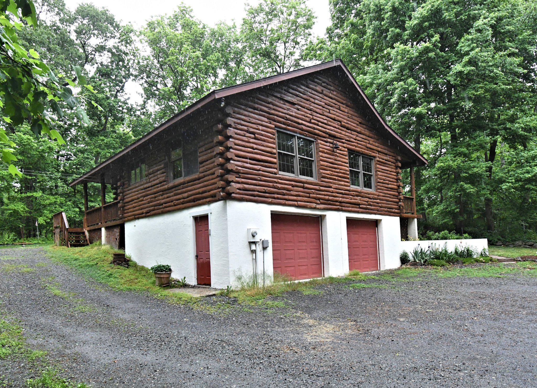 148 Fredericksville Road Mertztown, PA 19539 - Photo 4 of 65 Two Car Garage