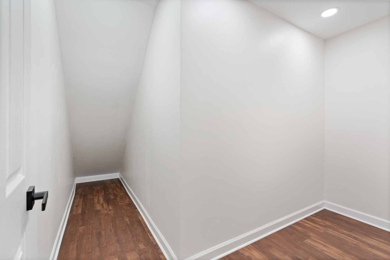 2315 West Rice Street, Unit 1N Chicago, IL 60622 - Photo 30 of 37 a view of a hallway with wooden floor