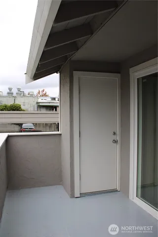 a view of house with a outdoor space