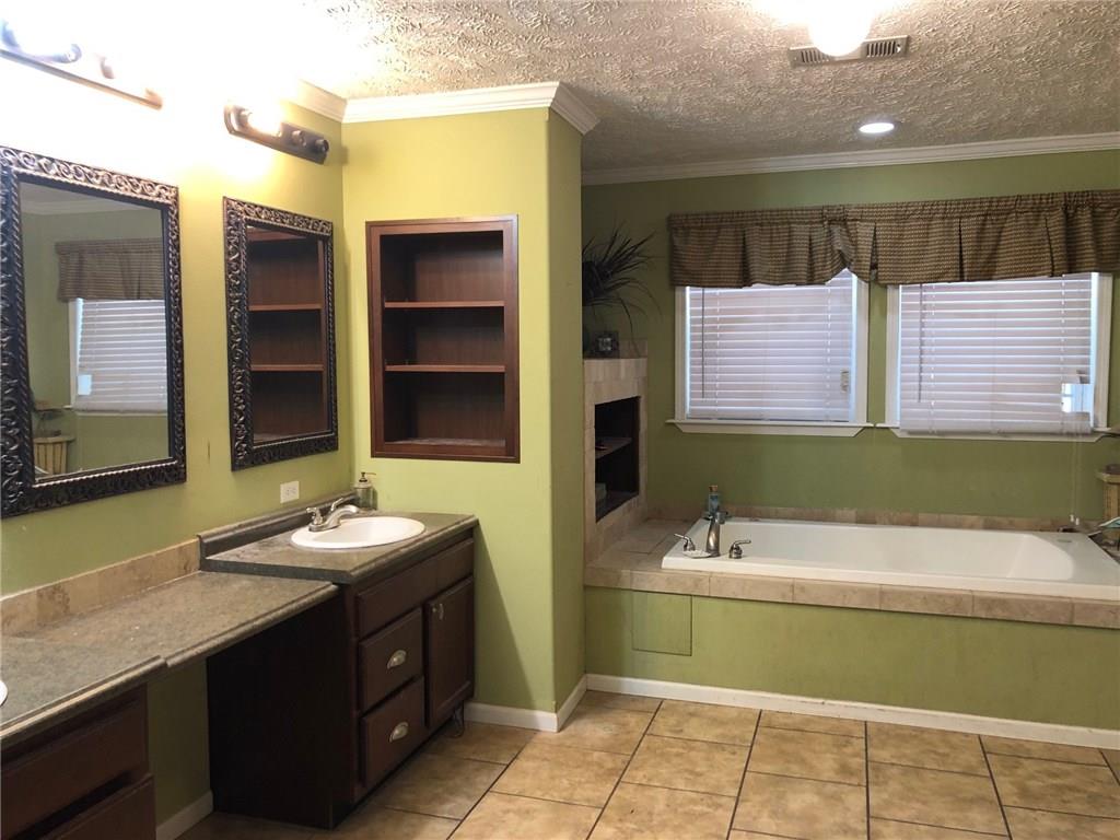 3439 Rigolette Road Pineville, LA 71360 - Photo 7 of 17