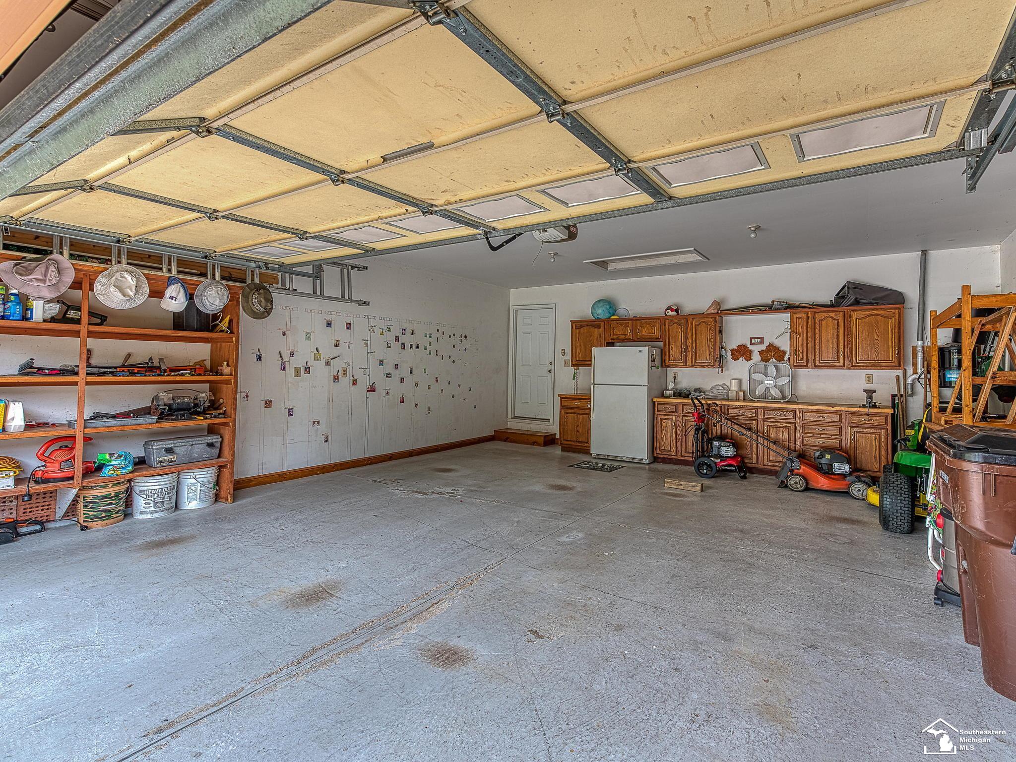 13296 Grafton Road Carleton, MI 48117 - Photo 28 of 44 Gallery Image 28
