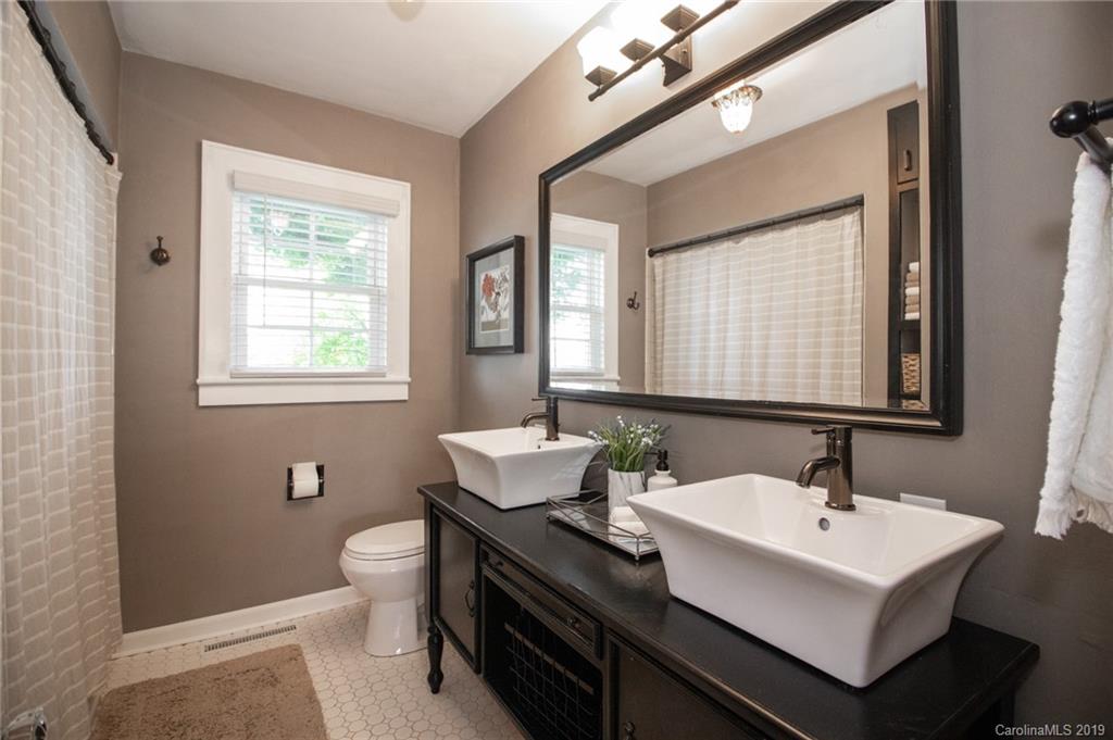 2914 Spencer Road Conover, NC 28613 - Photo 14 of 26 Gallery Image 14