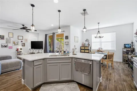 $415,000 | 7431 Sungold Meadow Court, Apollo Beach, FL 33572