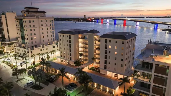 $1,329,000 | 226 Golden Gate Point, Unit 12, Sarasota, FL 34236