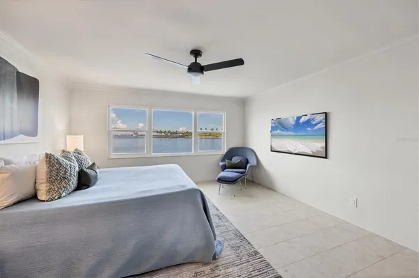 $1,329,000 | 226 Golden Gate Point, Unit 12, Sarasota, FL 34236