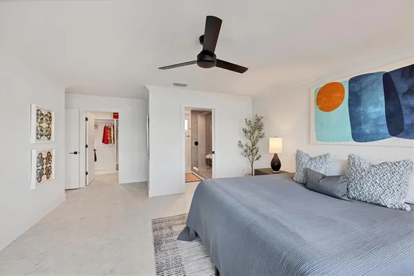 $1,329,000 | 226 Golden Gate Point, Unit 12, Sarasota, FL 34236