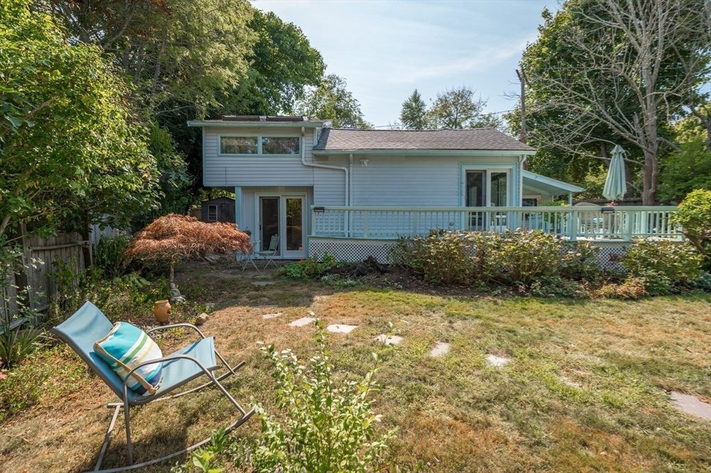 7 Lighthouse Way Gloucester, MA 01930 - Photo 23 of 35