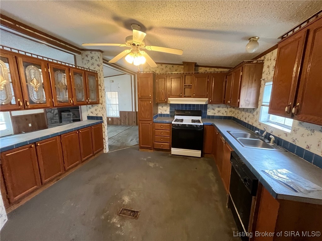 1011 South Shook Street Osgood, IN 47037 - Photo 13 of 20