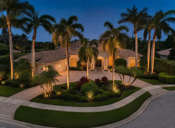 $3,900,000 | 12809 Mizner Way, Wellington, FL 33414