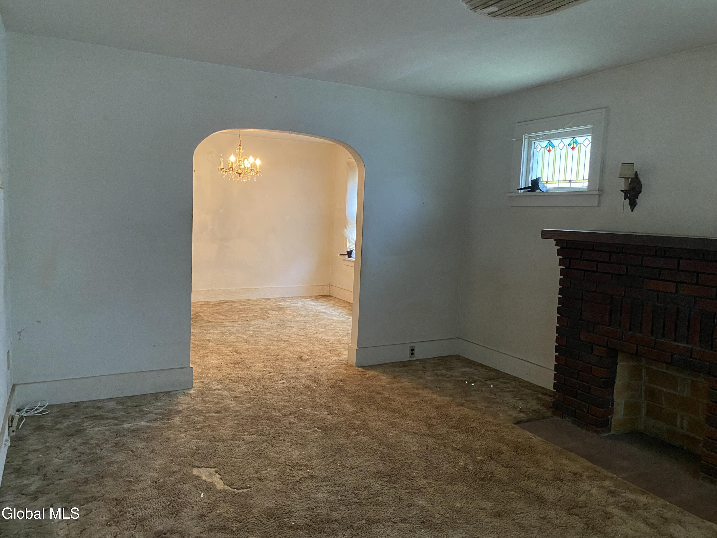 2103 Plum Street Niskayuna, NY 12309 - Photo 12 of 37 IMG_4329