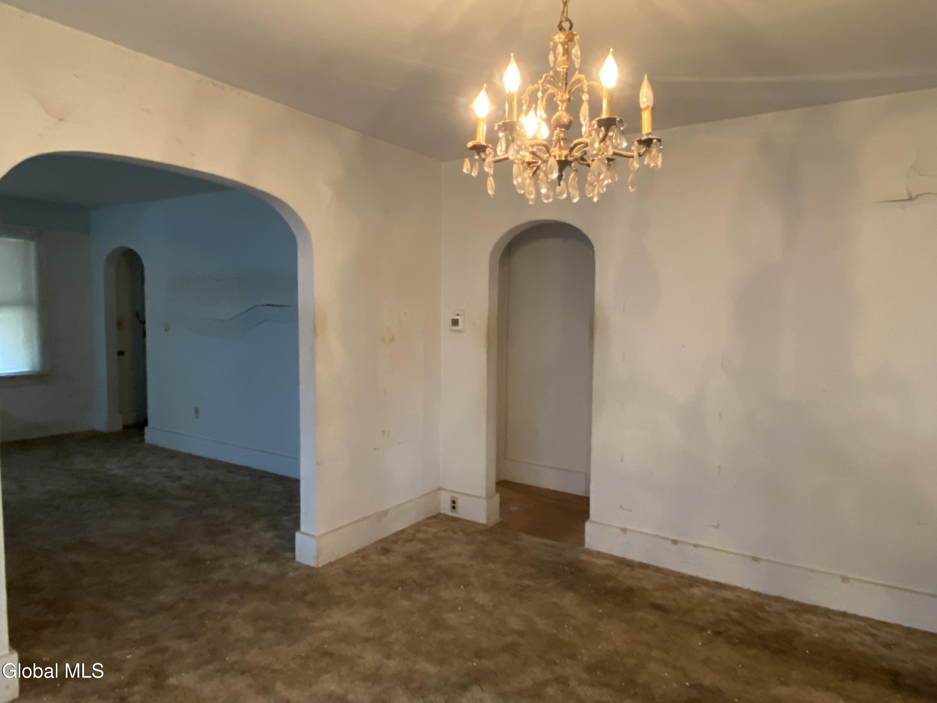 2103 Plum Street Niskayuna, NY 12309 - Photo 13 of 37 IMG_4331