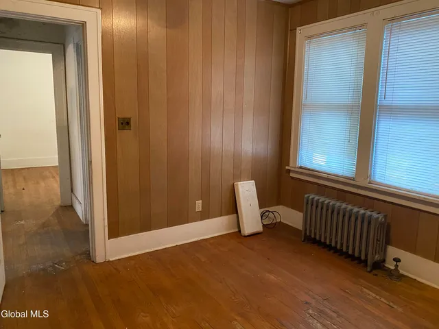 $250,000 | 2103 Plum Street, Niskayuna, NY 12309