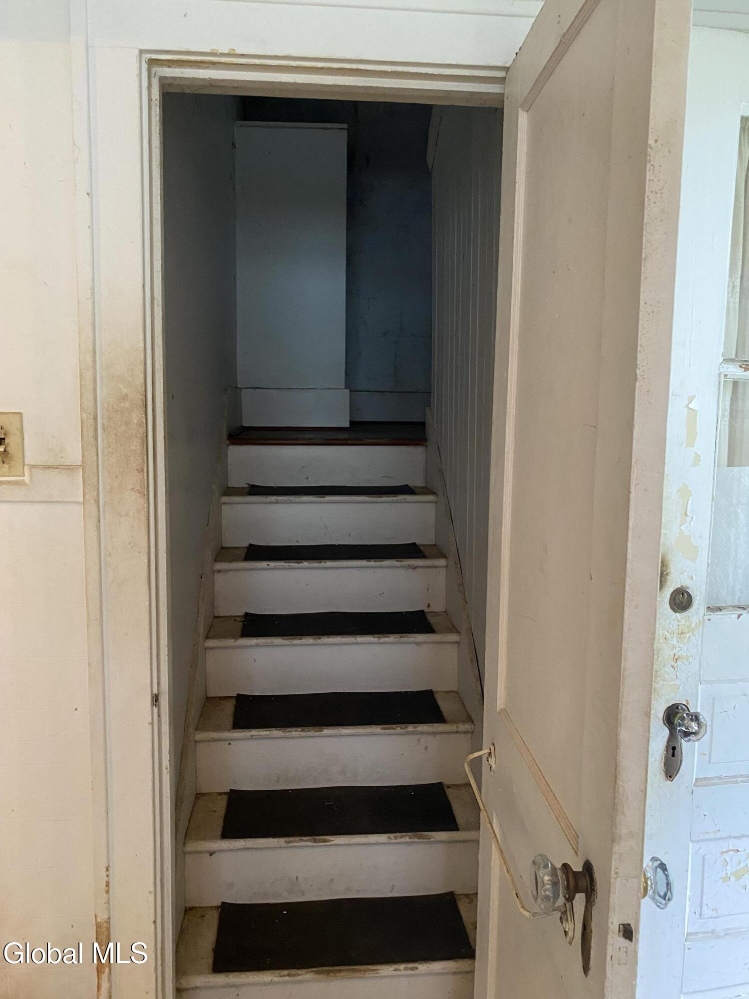 2103 Plum Street Niskayuna, NY 12309 - Photo 21 of 37 IMG_4345