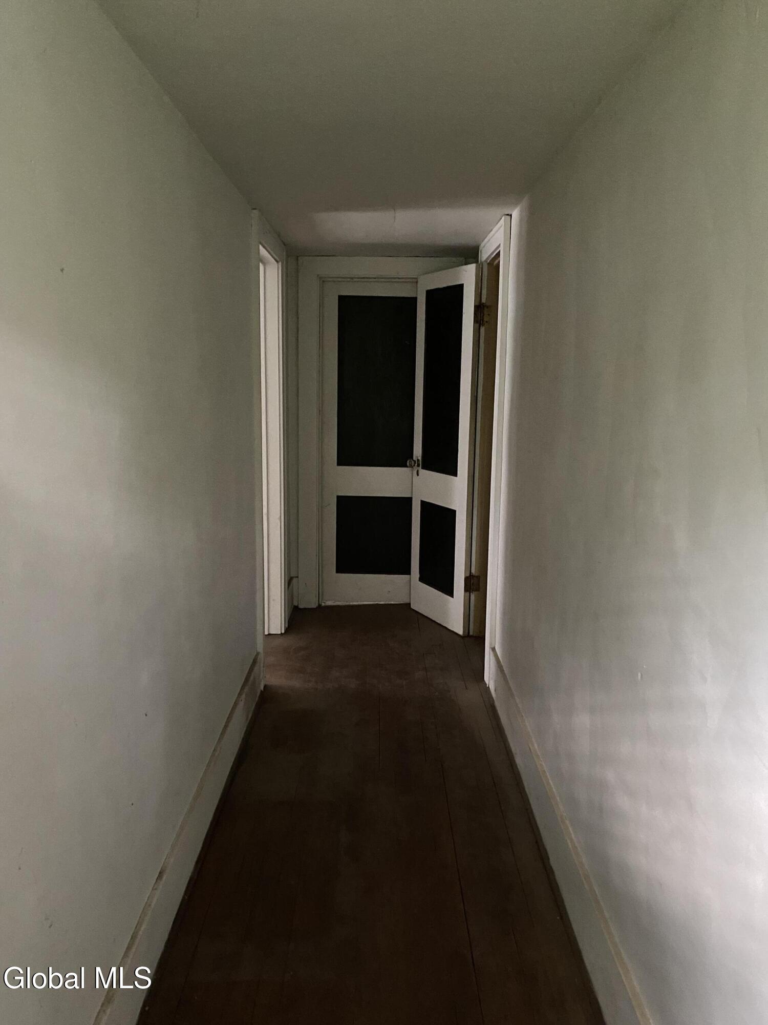 2103 Plum Street Niskayuna, NY 12309 - Photo 23 of 37 IMG_4348