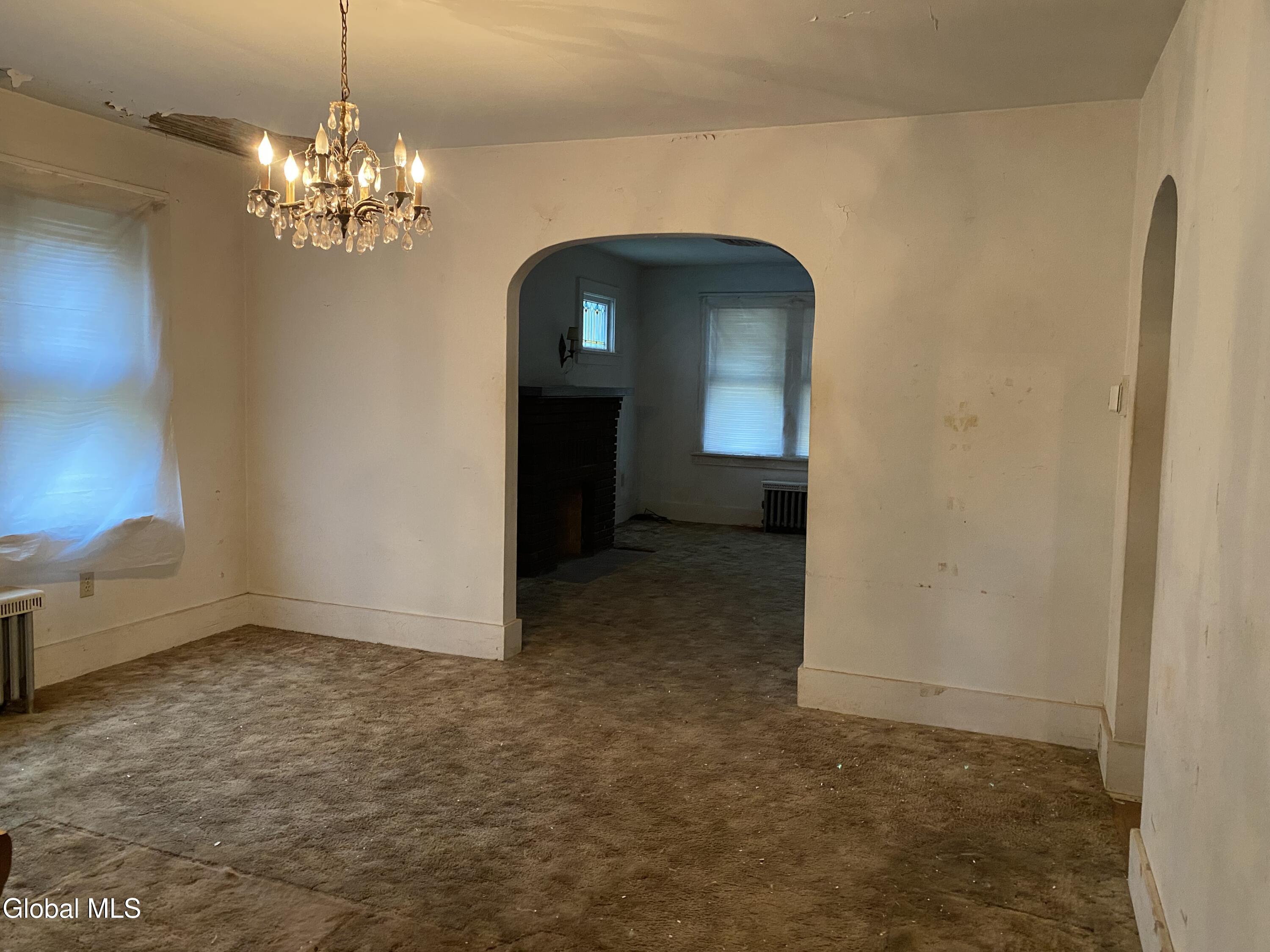 2103 Plum Street Niskayuna, NY 12309 - Photo 7 of 37 IMG_4322