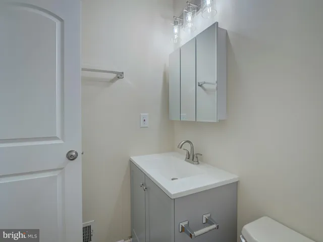 $2,300 | 11752 Sidewinder Lane, Lusby, MD 20657