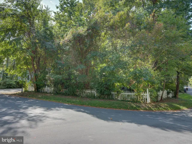 $2,300 | 11752 Sidewinder Lane, Lusby, MD 20657