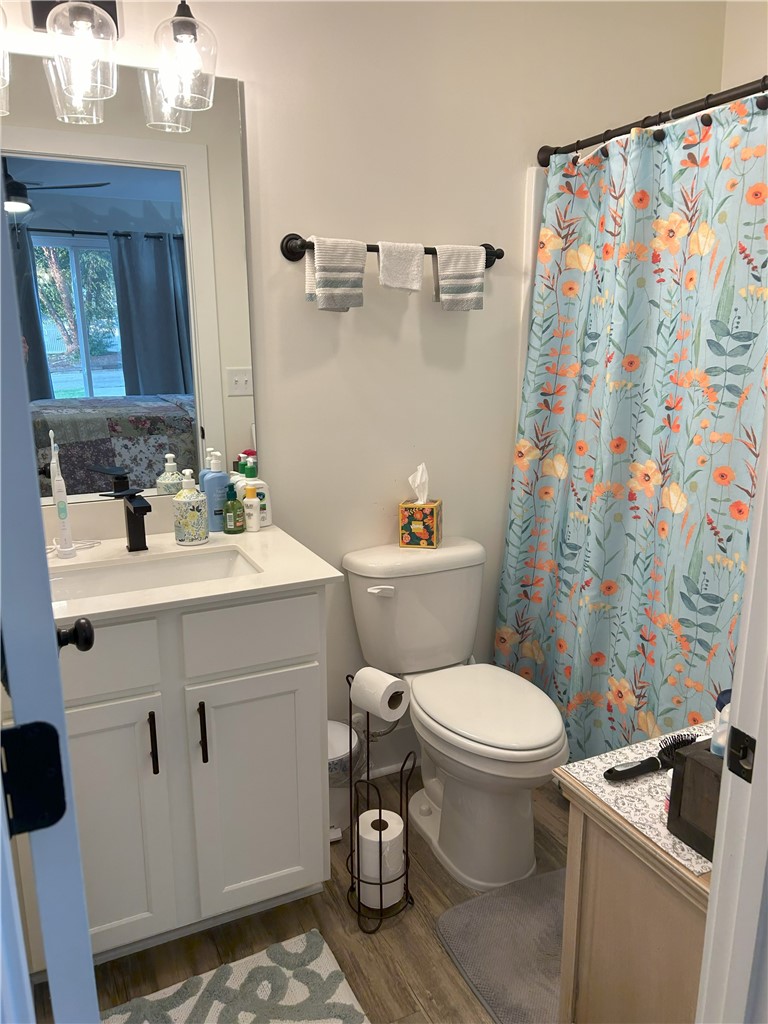 104 West North 3rd Street Seneca, SC 29678 - Photo 13 of 18 Primary bedroom en suite bathroom