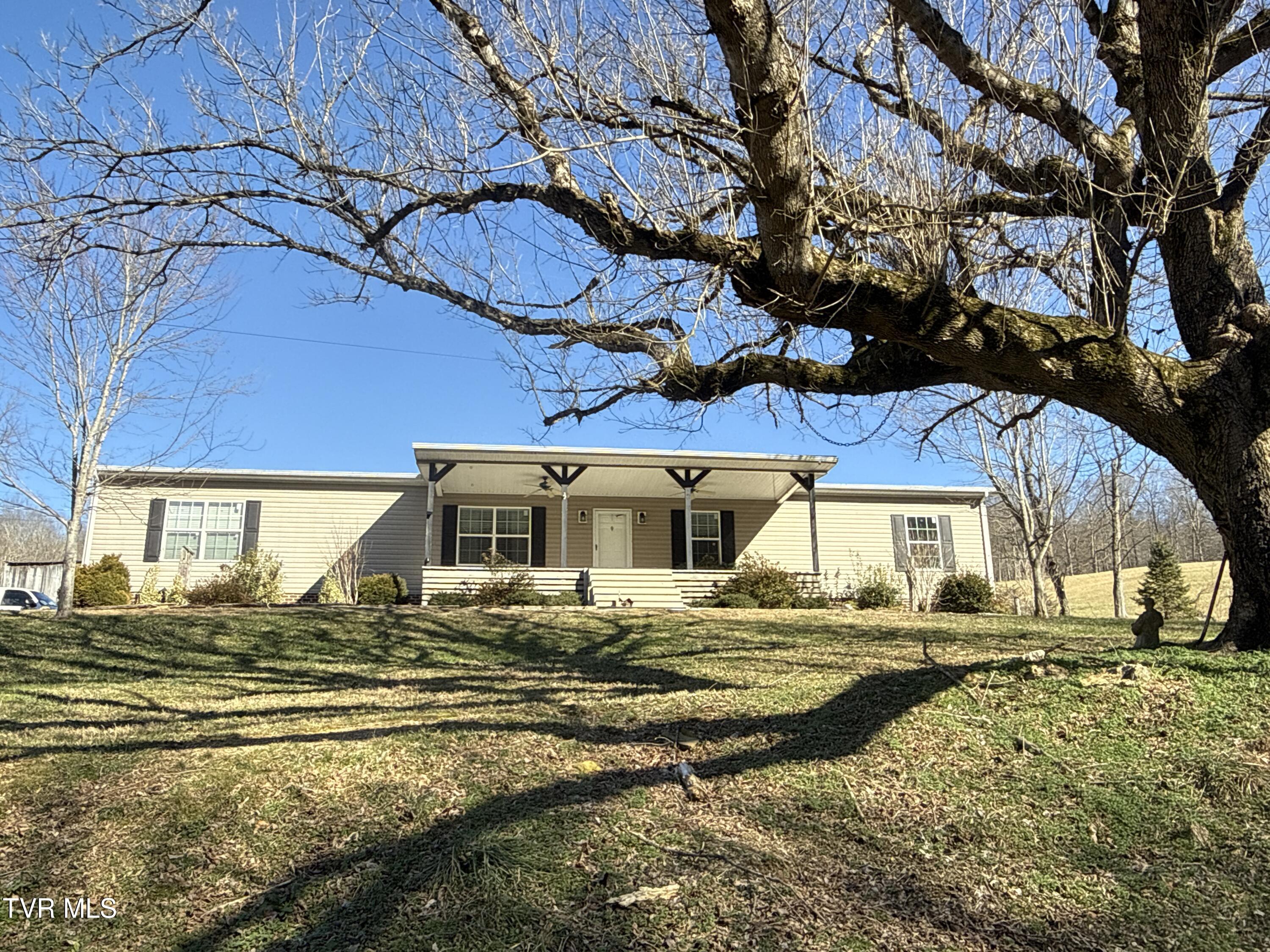 219 Ridge Road Eidson, TN 37731 - Photo 14 of 72 _Pic6 (37)