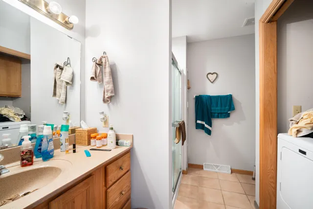 $294,900 | 1521 Quietwood Lane, Unit 1A, West Bend, WI 53090