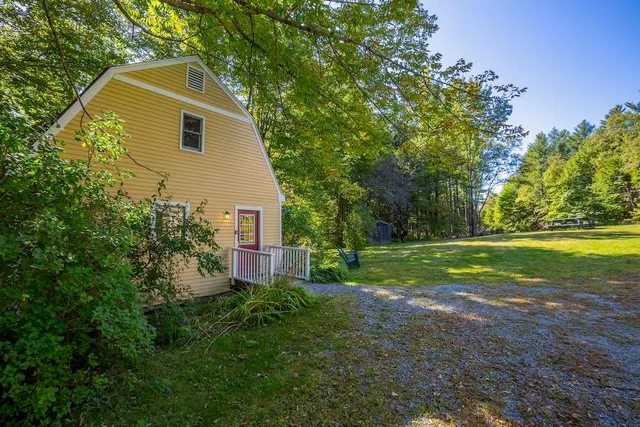 $970,000 | 24 Highway 11, Landgrove, VT 05148