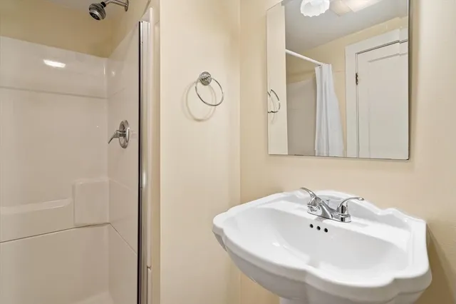 $970,000 | 24 Highway 11, Landgrove, VT 05148