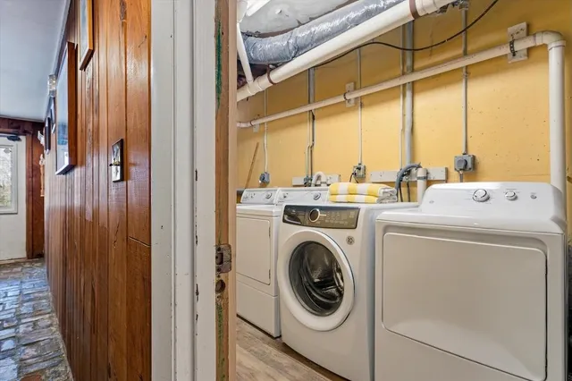 $970,000 | 24 Highway 11, Landgrove, VT 05148