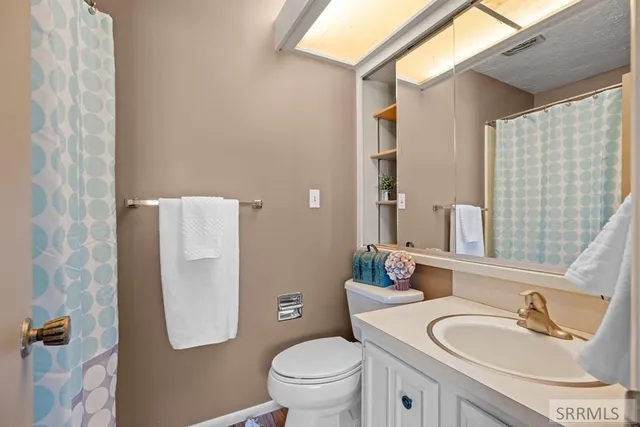 $285,000 | 1801 East 16th Street, Idaho Falls, ID 83404