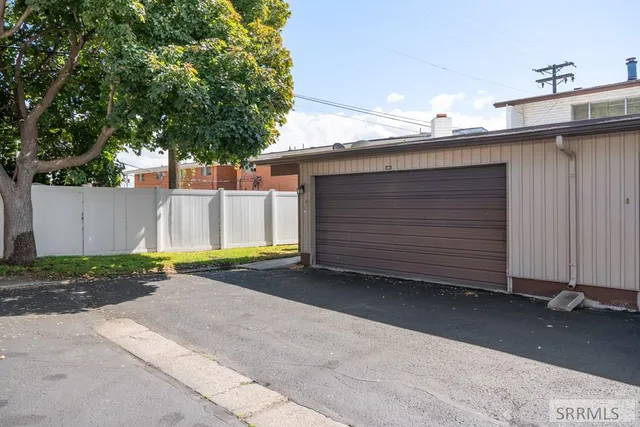 $285,000 | 1801 East 16th Street, Idaho Falls, ID 83404