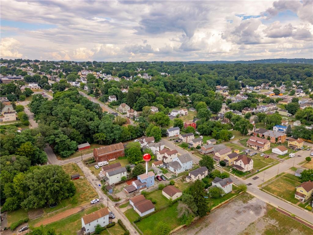 305 1/2 East Lutton Street New Castle, PA 16101 - Photo 35 of 39 an aerial view of multiple house