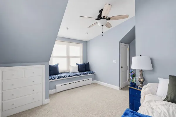 $3,350 | 18 Sprague Court, Portsmouth, RI 02871