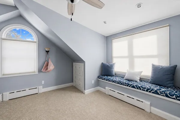 $3,350 | 18 Sprague Court, Portsmouth, RI 02871
