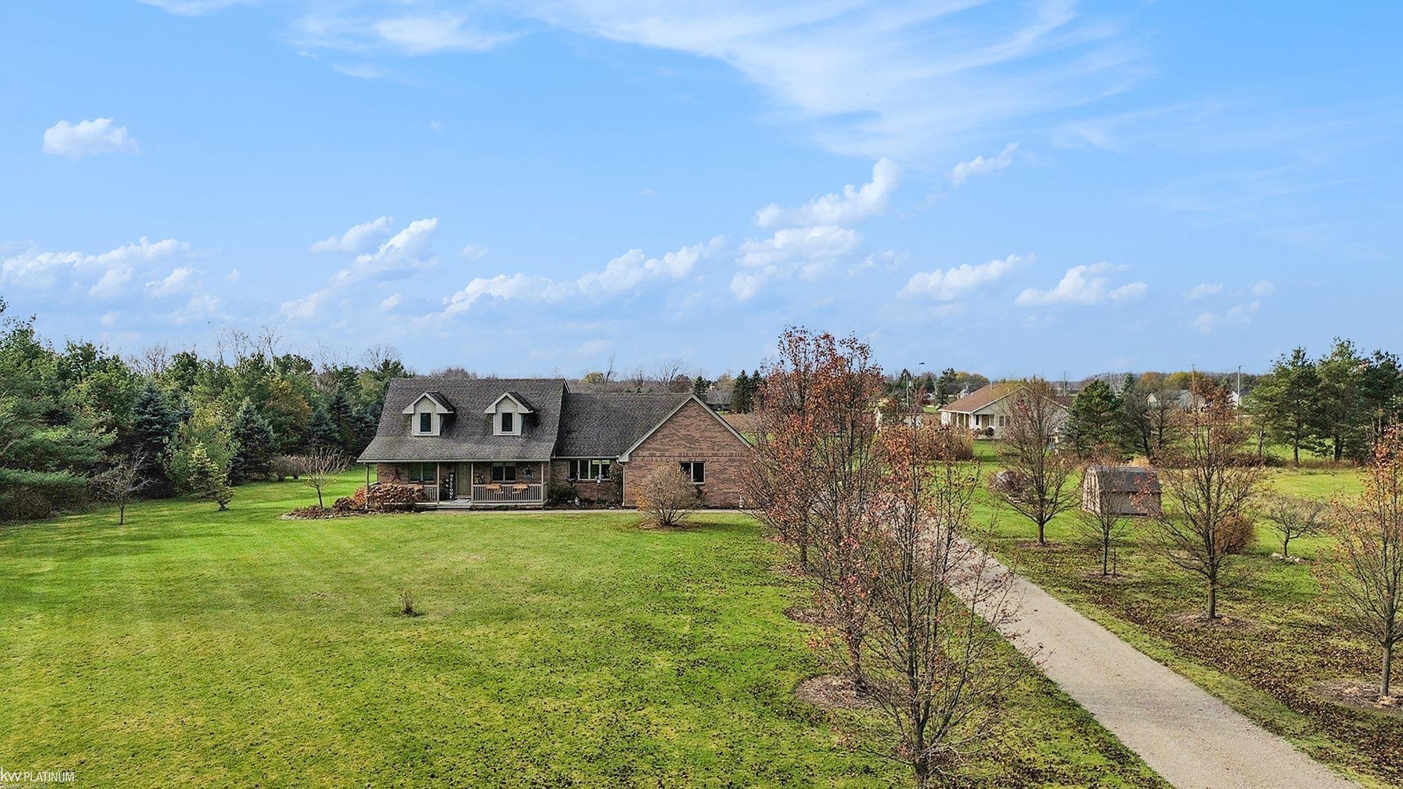 471 Braidwood Road Memphis, MI 48041 - Photo 4 of 41 50161553-f9bae50a-e75e-4082-baa7-7e267995aac9.JPG